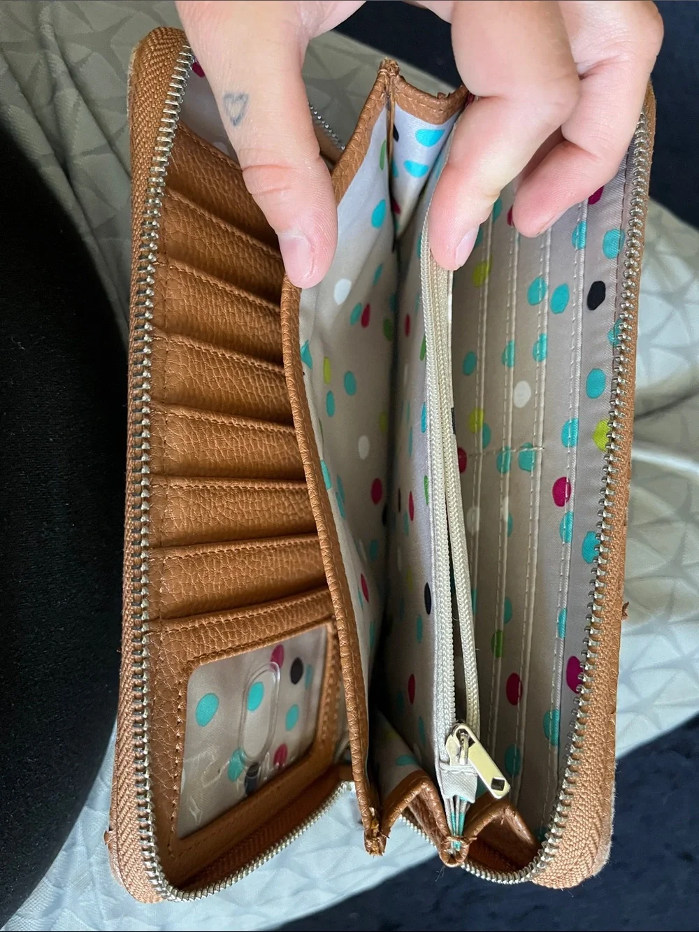thirty-one Tan Woven Zip Wallet with Brown Trim